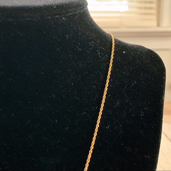 Vintage || Clay Rose Filigree Gold Tone Necklace - Picture 4 of 8